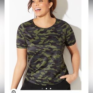 NWT SWIM SHIRT SS CHLORINE RESISTANT